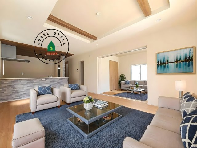 合志市須屋第16-7棟(1号棟)の内観：施工例|明るく開放的なリビングダイニングは豊かな陽光が注ぎ込み、やすらぎの空間を演出してくれます。ご家族で楽しいひとときをお過ごし下さい。※家具はCGを合成したものです。