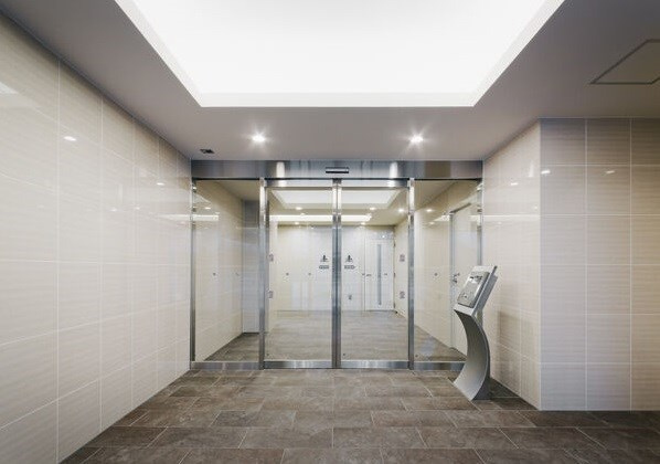 パルティール今池アネックスのエントランス