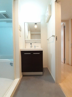 【洗面所】 | グリンデルヴァルト