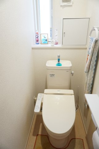中古戸建　四條畷市南野４丁目（平成30年築）のトイレ