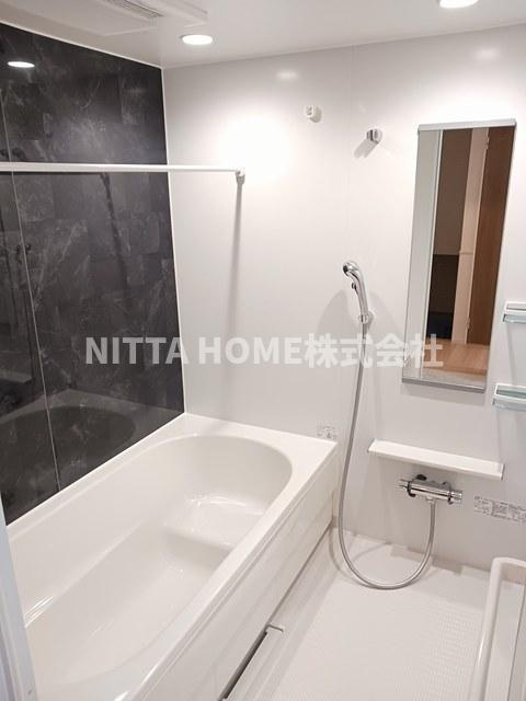 フロンティア　長田Ⅰの浴室|追い焚きや浴室乾燥がついている１坪以上の浴室です☆彡