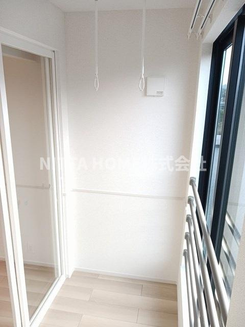 フロンティア　長田Ⅰのバルコニー|南西向きのサンルームになっています◎