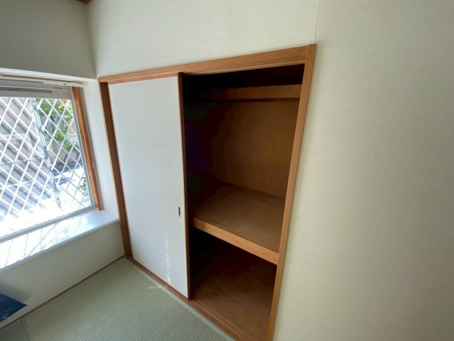 リビング芦屋の内装