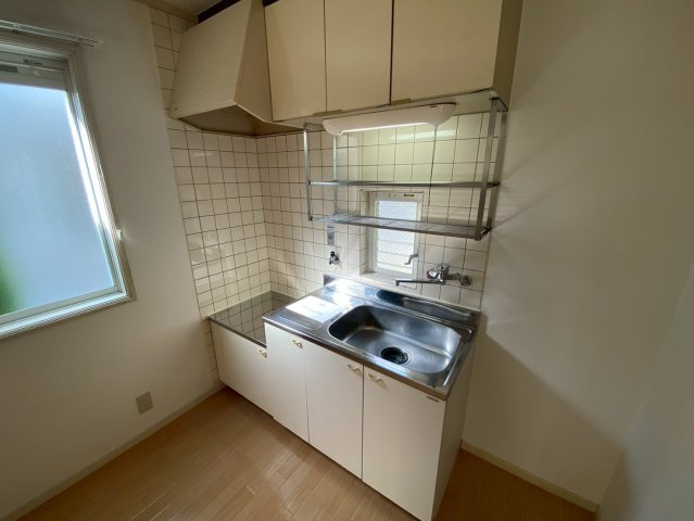 リビング芦屋のキッチン