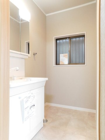 名古屋市港区船頭場３丁目の中古一戸建の独立洗面台|◇洗面脱衣室◇　　洗面台新品交換　（２０２５年７月リフォーム済）