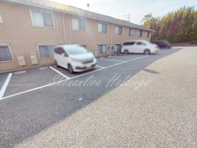 サニーグレイスのその他共用部分|駐車場あり♪