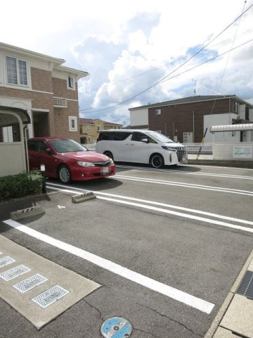 メゾン・ド・フレーシュ　Ⅰの駐車場