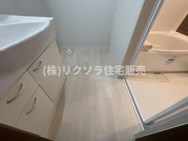 泉町2丁目　中古一戸建ての脱衣所|■物件内覧・資金計画相談・住宅ローン相談、リフォーム相談、お問合せ受付中■
※当日・翌日のご内覧、ご相談はお電話でのお問合せがスムーズです！
