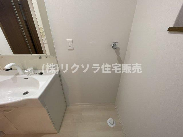 泉町2丁目　中古一戸建てのランドリースペース|■物件内覧・資金計画相談・住宅ローン相談、リフォーム相談、お問合せ受付中■
※当日・翌日のご内覧、ご相談はお電話でのお問合せがスムーズです！