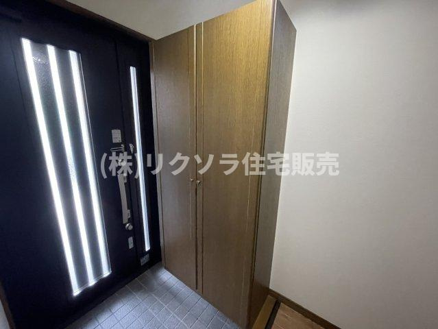 泉町2丁目　中古一戸建ての収納|シューズボックス
■物件内覧・資金計画相談・住宅ローン相談、リフォーム相談、お問合せ受付中■
※当日・翌日のご内覧、ご相談はお電話でのお問合せがスムーズです！