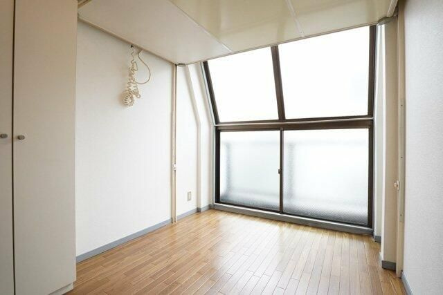 ピアレス上池袋の居間・リビング