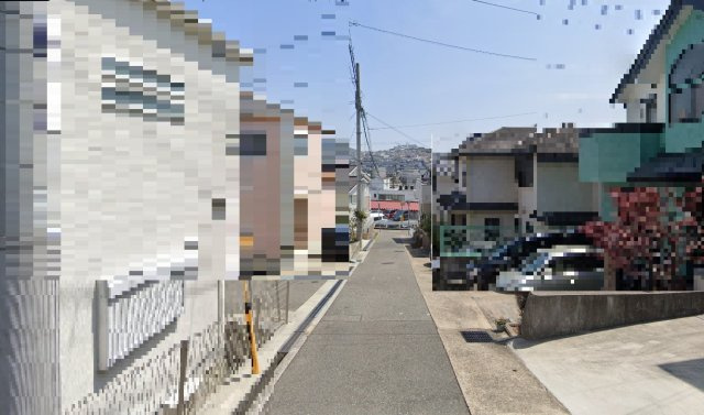 垂水区千鳥が丘土地の前面道路含む現地写真