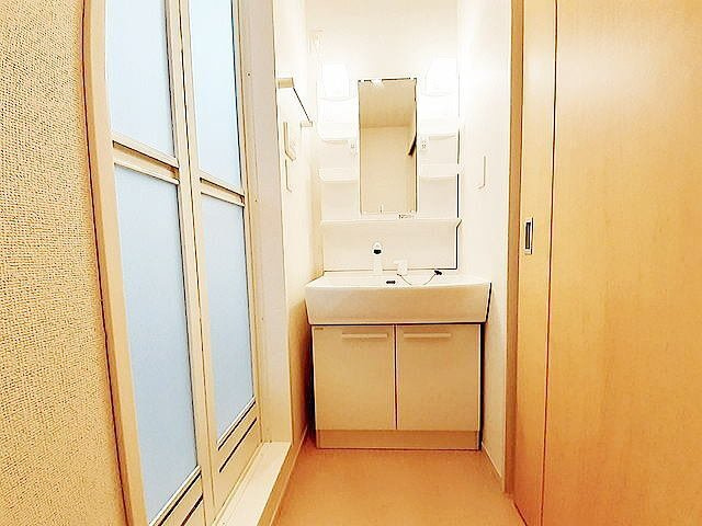 ファインエアリーＥの洗面所