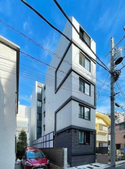 Ｎｉｓｈｉ－Ｎｉｐｐｏｒｉ　Ｔｅｒｒａｃｅ