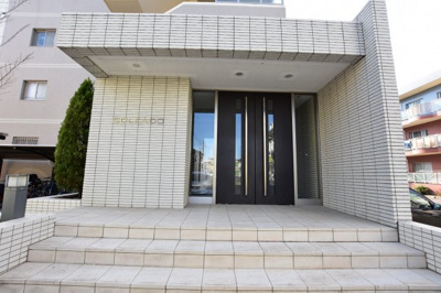 【エントランス】 | ソレアード