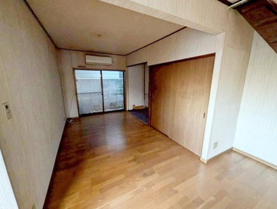 大宮一ノ井町 中古戸建の洋室