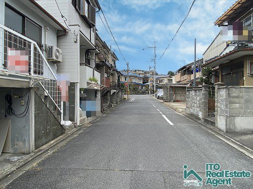 大宮一ノ井町 中古戸建の前面道路含む現地写真