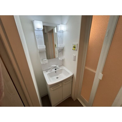 【独立洗面台】 | ジーメゾン岸和田レヴリア