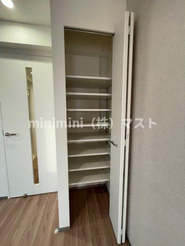 Broad阿倍野阪南町Residenceの収納