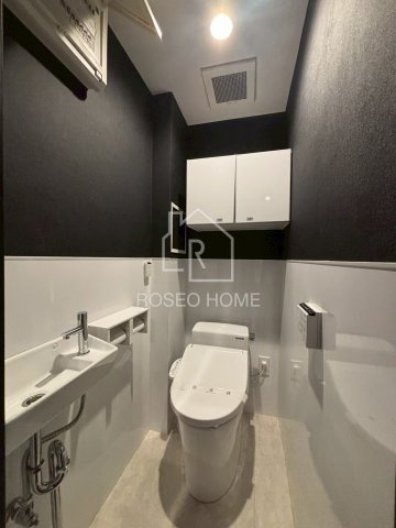 Urbex　Tenrokuのトイレ