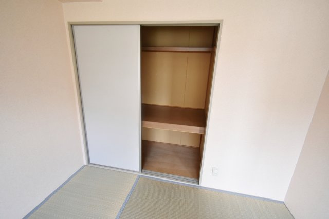 レジェンダリー四番町の収納