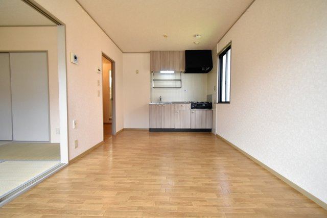 レジェンダリー四番町の居間・リビング