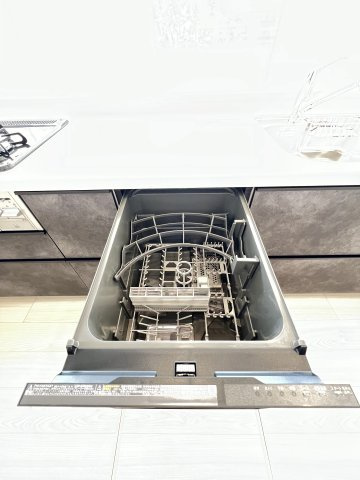 奈良市東九条町3期全3棟のキッチン|食器洗い乾燥機