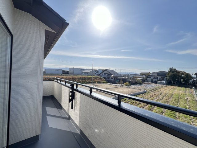 奈良市東九条町3期全3棟のバルコニー