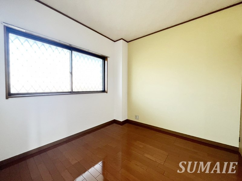 サンブライトの寝室