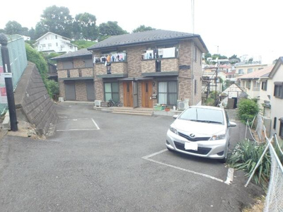 【駐車場】 | シャンボール山手