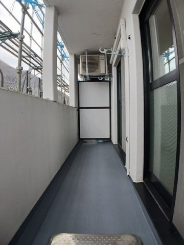 アクシスコートのバルコニー