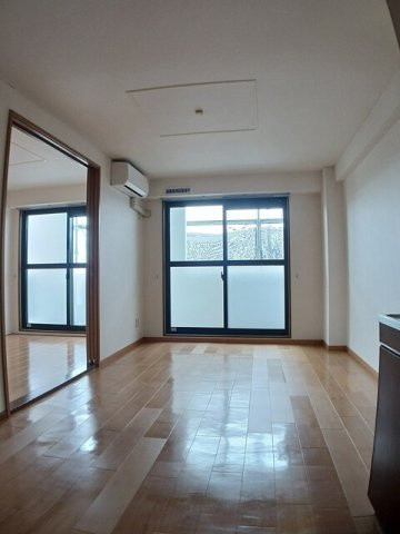 アクシスコートの居間・リビング