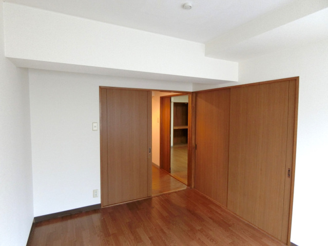 マーキュリーシティ壱番館の寝室