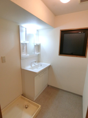 マーキュリーシティ壱番館の独立洗面台