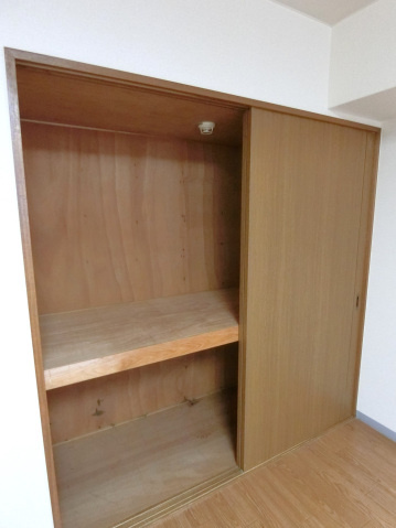 マーキュリーシティ壱番館の収納