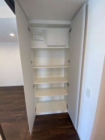 ザ・ハウス豊橋　1907号室の収納