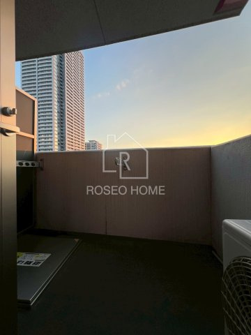 セレニテ本町グランデのバルコニー