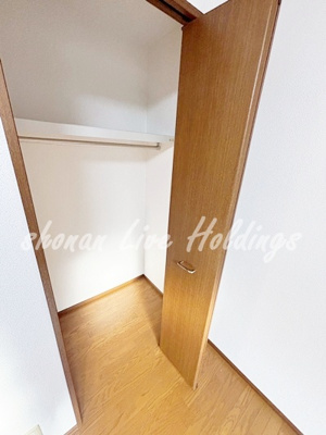 【収納】 | アミティエ | ポール、収納棚付きクローゼット♪