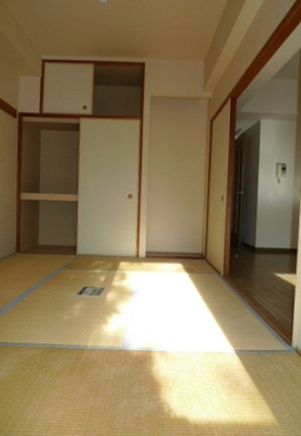 【寝室】 | グランジュール港南台