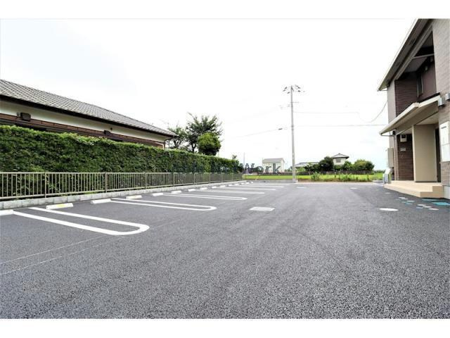 Grandir（グランディール）の駐車場|駐車場