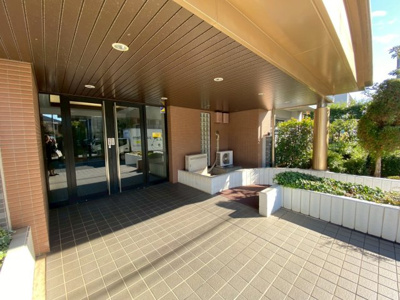 【エントランス】 | アポロハイツ