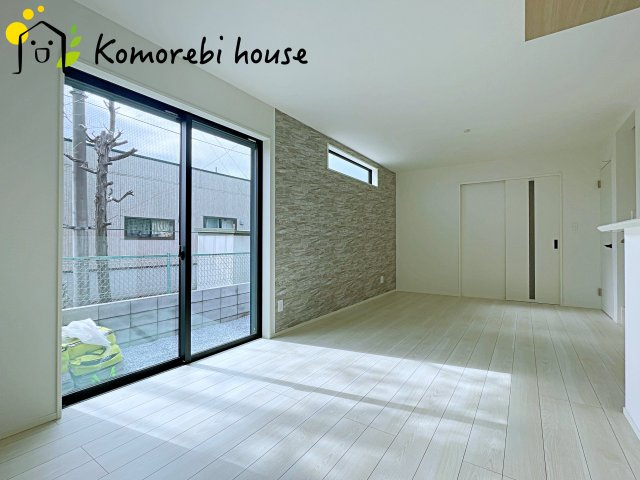 上尾市西宮下　8期　新築一戸建て　グラファーレ　01の居間・リビング|26.2.26　撮影済み