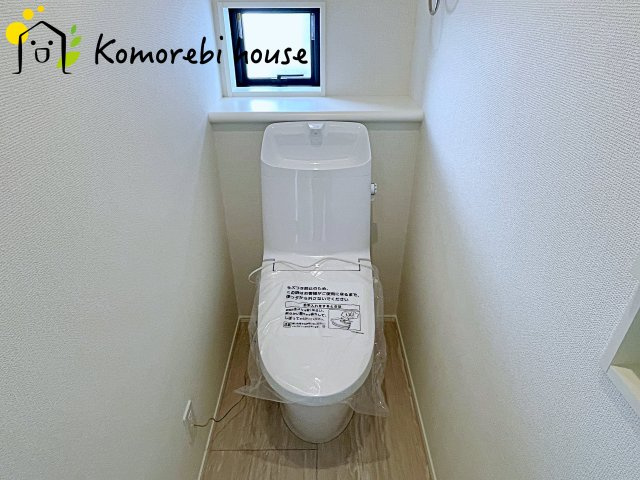 上尾市西宮下　8期　新築一戸建て　グラファーレ　01のトイレ|26.2.26　撮影済み