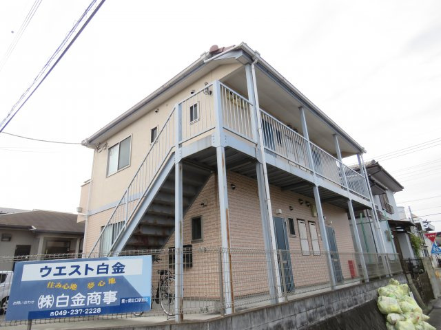ウエスト白金の外観