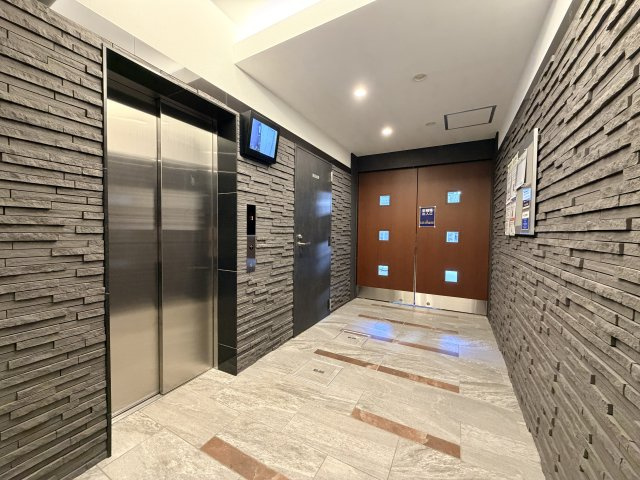 エスリードレジデンス上前津フロントのロビー