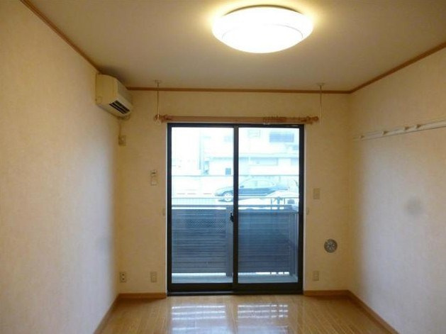 グランビル阿佐谷の居間・リビング