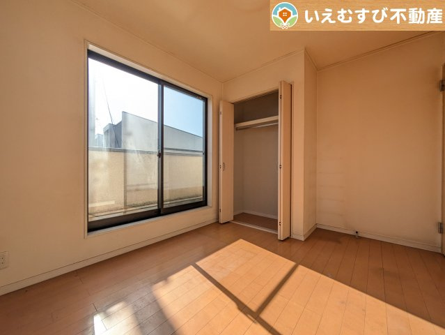 熊谷市石原　中古戸建の寝室