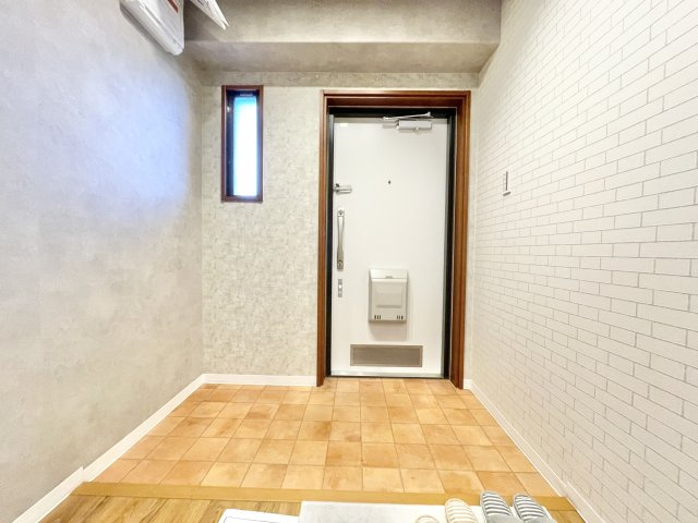 ライオンズマンション枚方の玄関|ゆったりとした玄関です