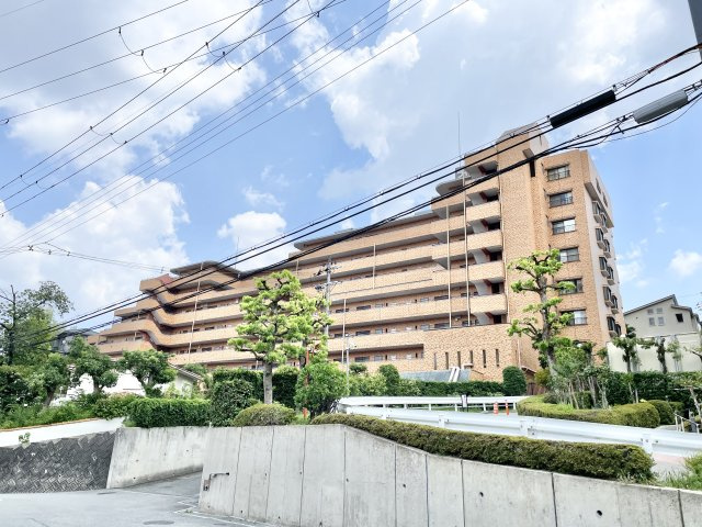 ライオンズマンション枚方の外観|外観です