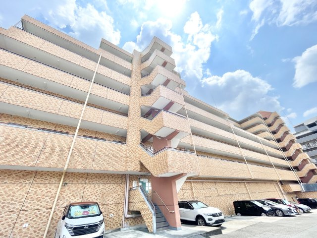 ライオンズマンション枚方の外観|外観も気になるポイント